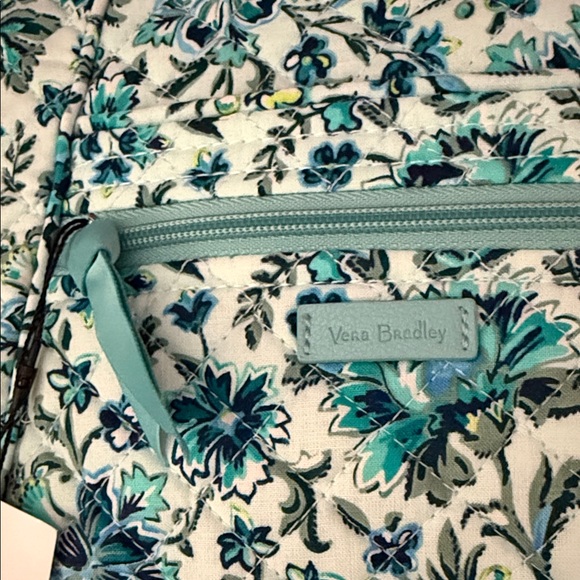 Vera Bradley zip, top hipster, cloud vine Crossbody Bag - Picture 3 of 7